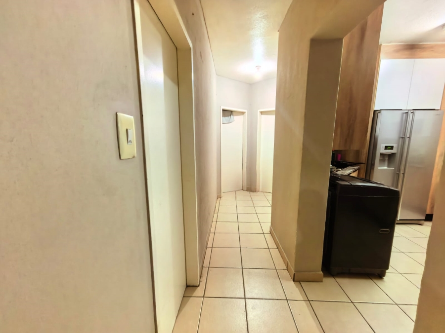 3 Bedroom Property for Sale in Rustenburg Central North West